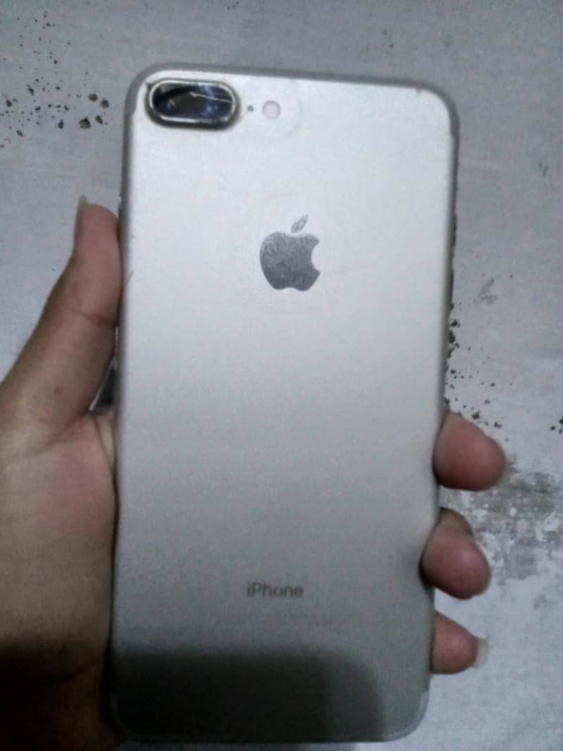 Apple iPhone 7 Plus 0