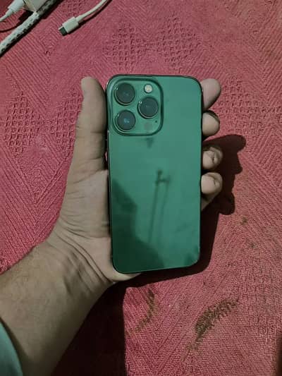 Apple iPhone 13 Pro