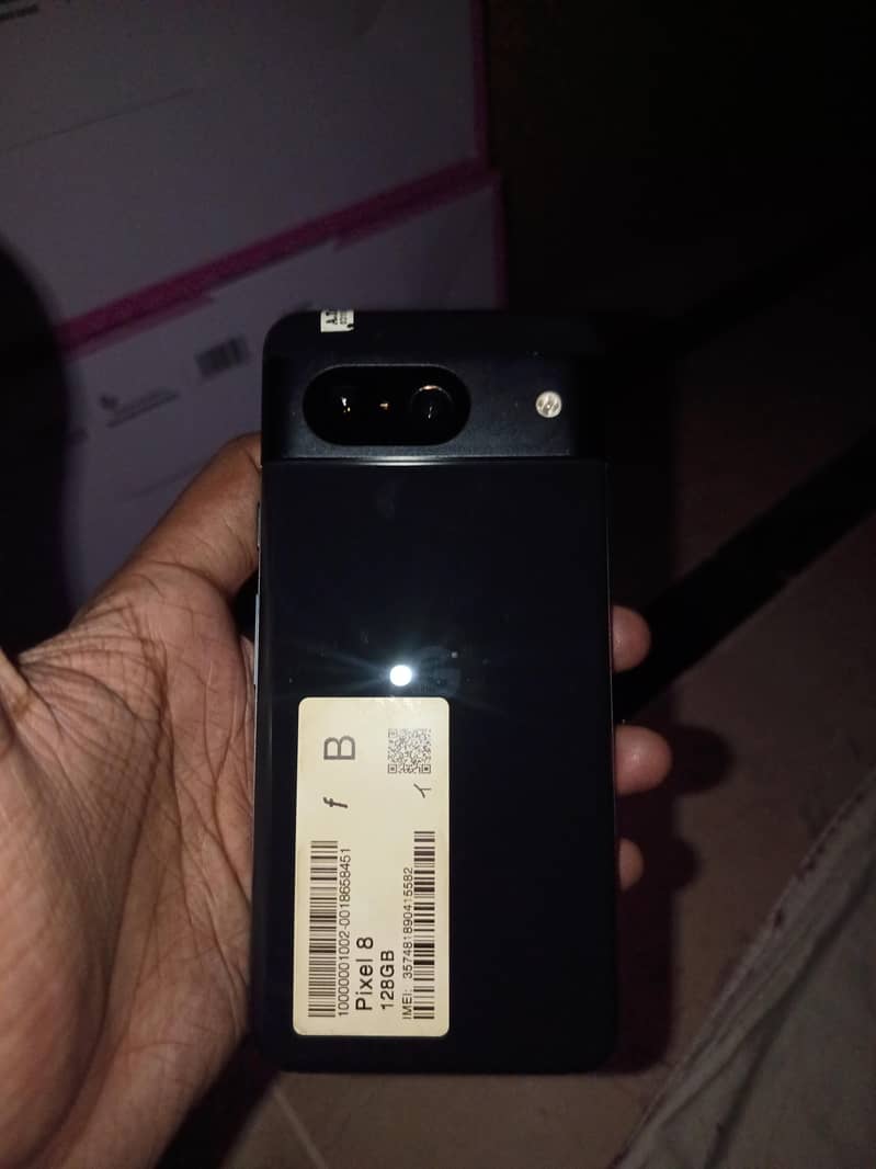 Google Pixel 8 1