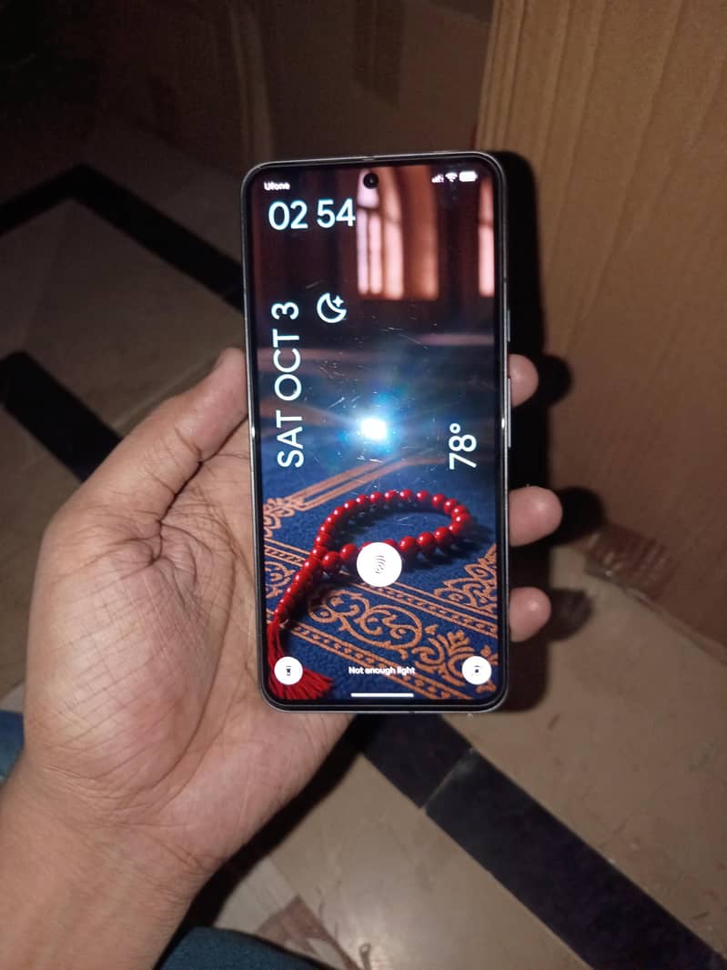 Google Pixel 8 2