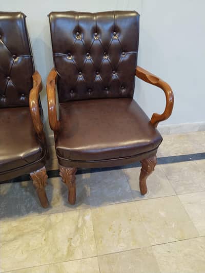 Office Chairs for Sale – Almost Brand New