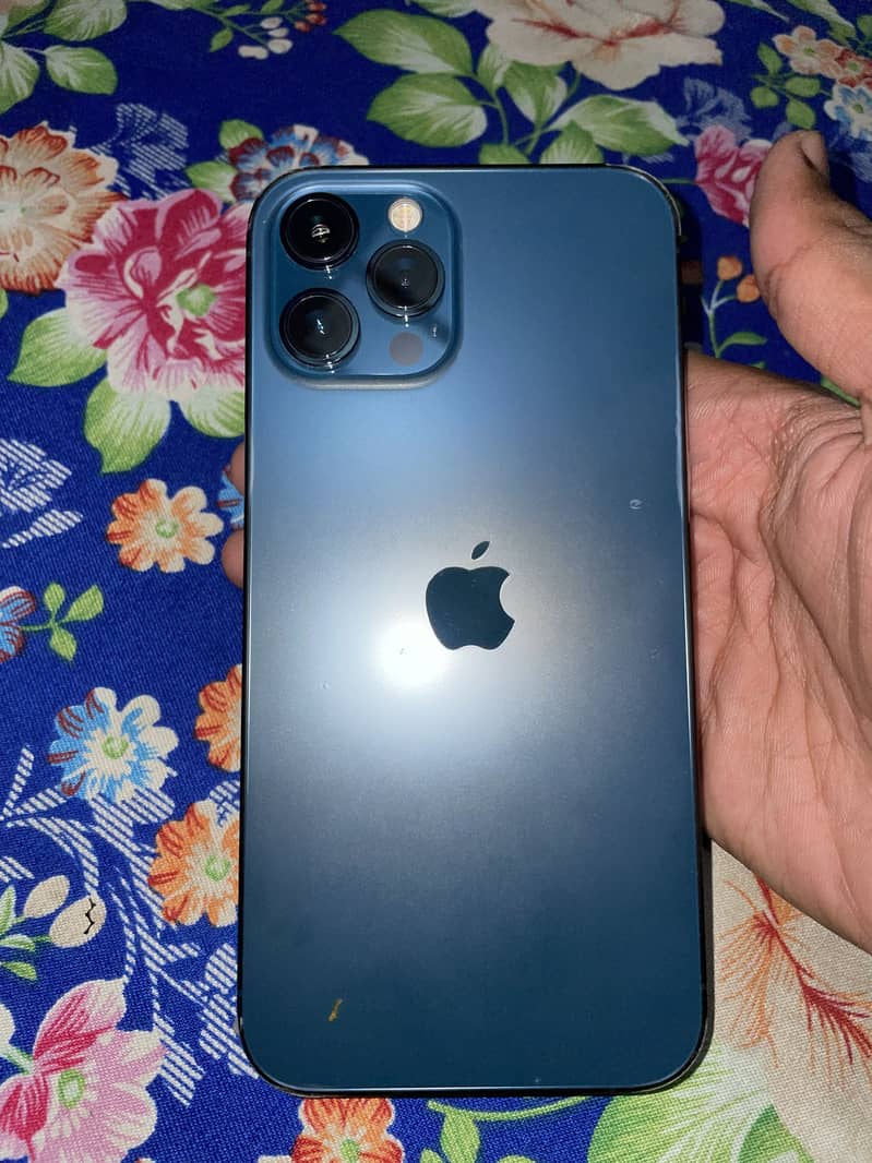 Apple iPhone 12 Pro Max FU 4