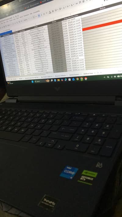 HP Victus 15