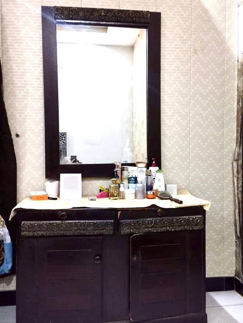 King Size Bed Set with Side Table & Dressing table With Mirror 3