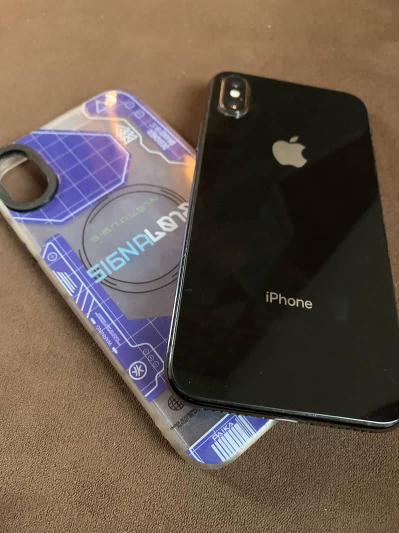 Apple iPhone X 3