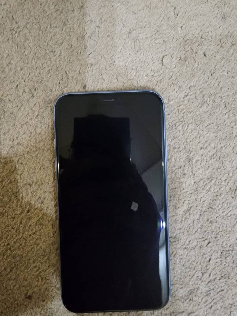Apple iPhone XR 1