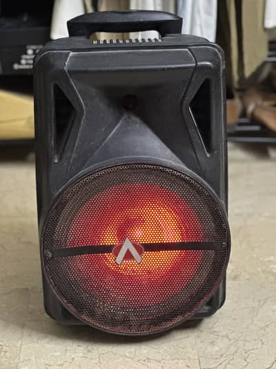  AUDIONIC MH-40S — BASS MONSTER 