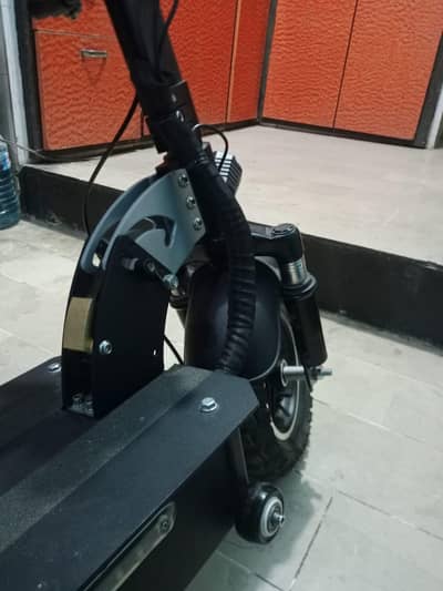 Electric Scooter Pro 20 (2000W) - 10/10 Condition for Sale