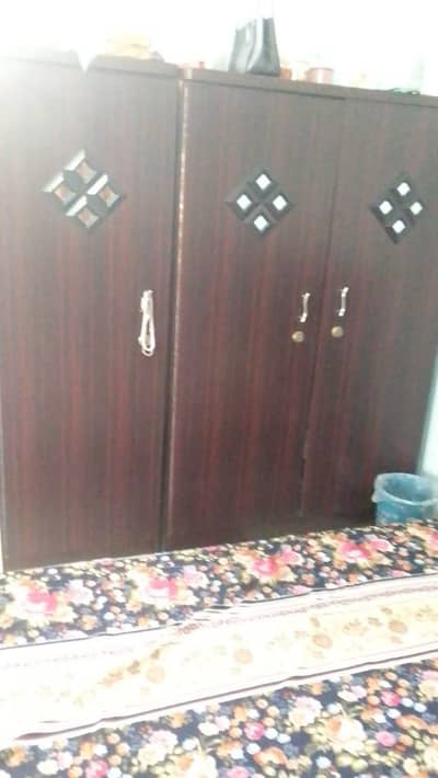 bedroom set with jhoomer