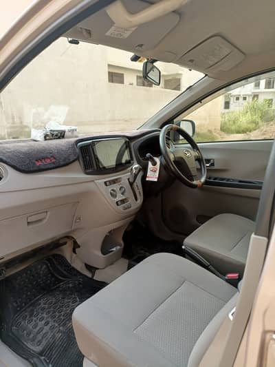 Daihatsu Mira 2014