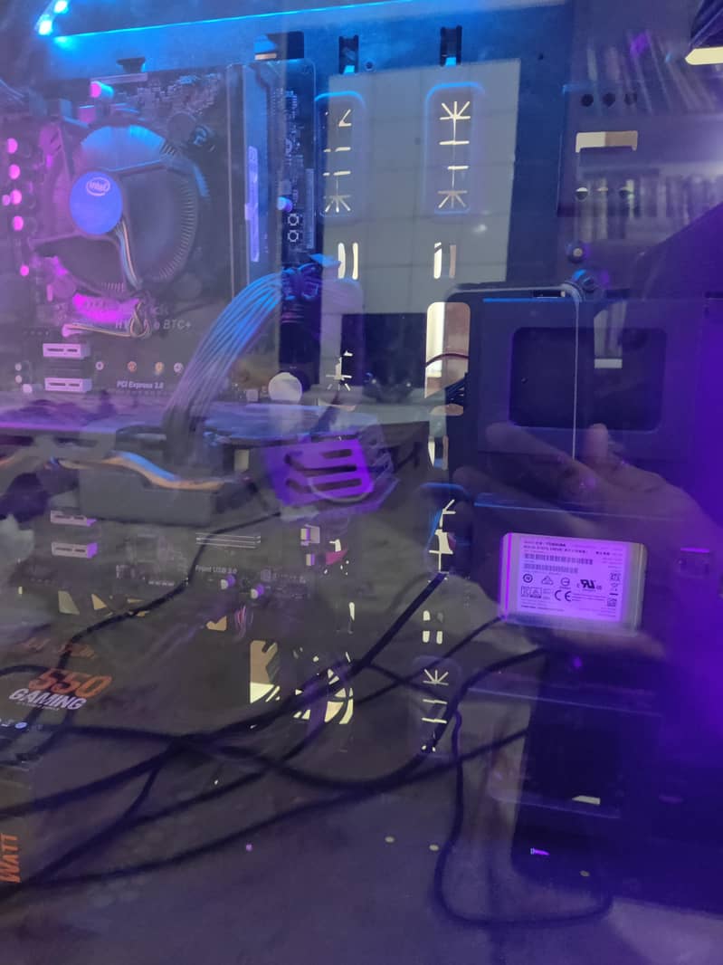 Core i7 6th gen Rx580 Gpu 3