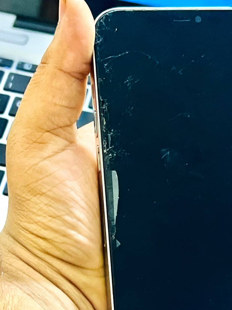 Apple iPhone 12 Pro Max 8