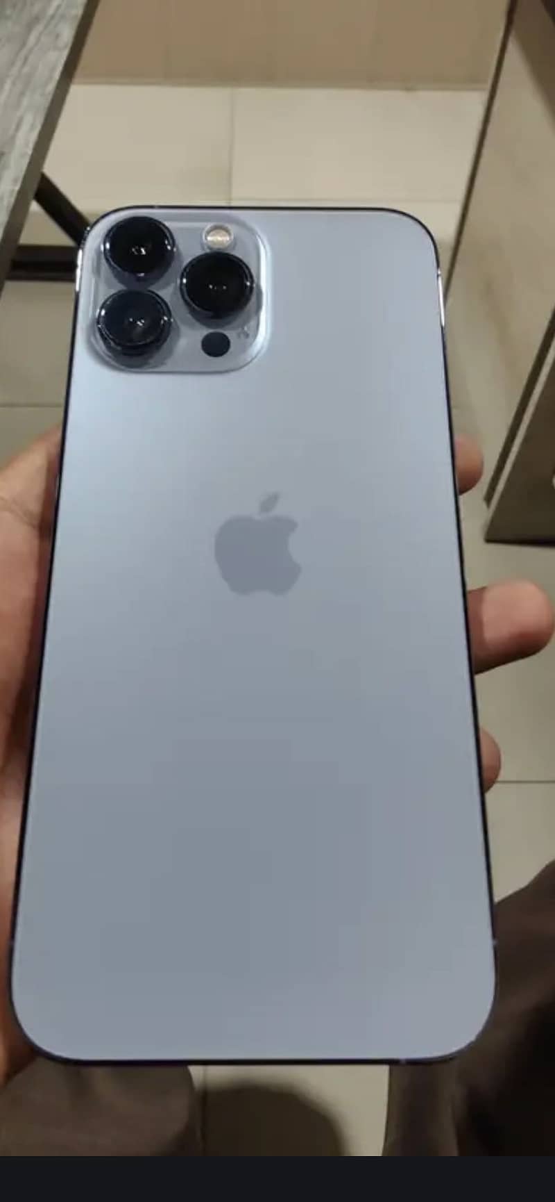 Apple iPhone 13 Pro Max 4