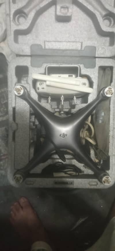 DJI phantom 4 pro