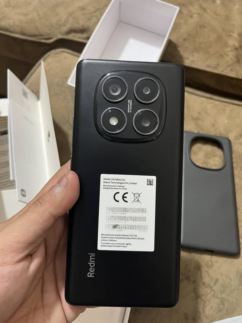 Xiaomi Redmi Note 14 Pro 3