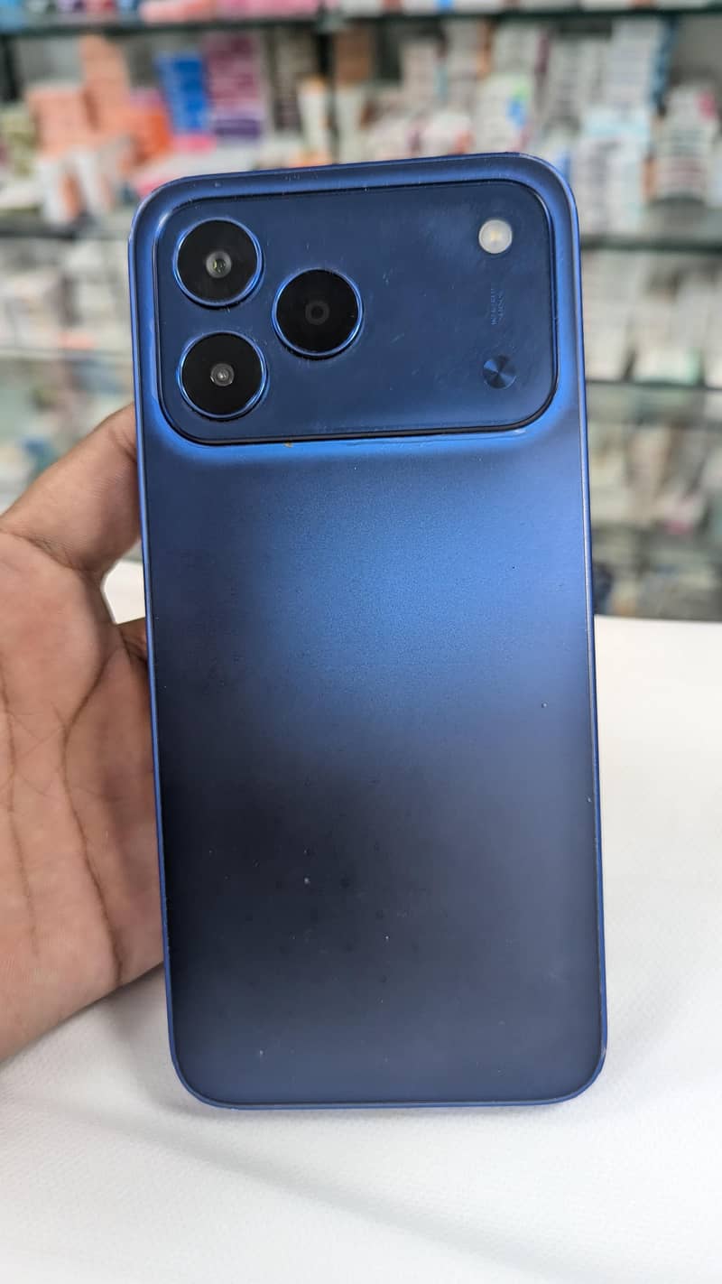 Tecno Spark 50 0