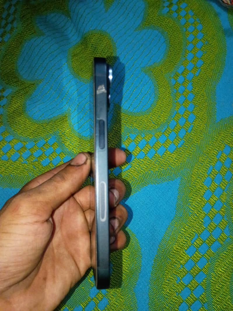 Apple iPhone 14 1