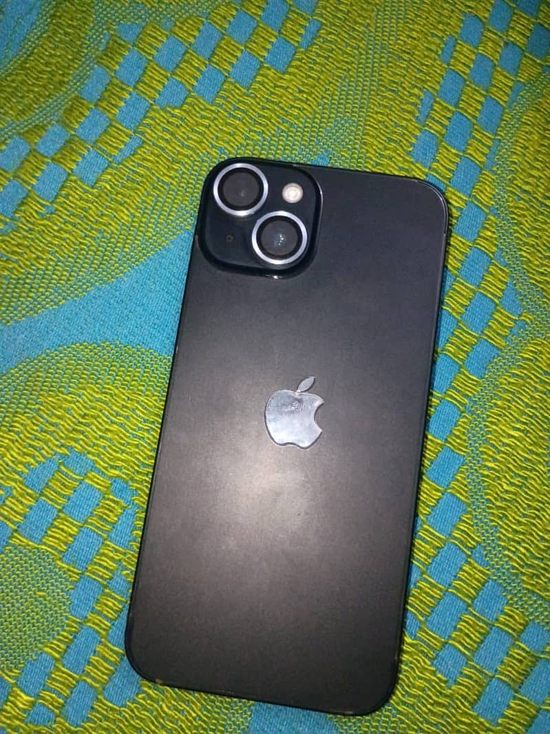 Apple iPhone 14 3