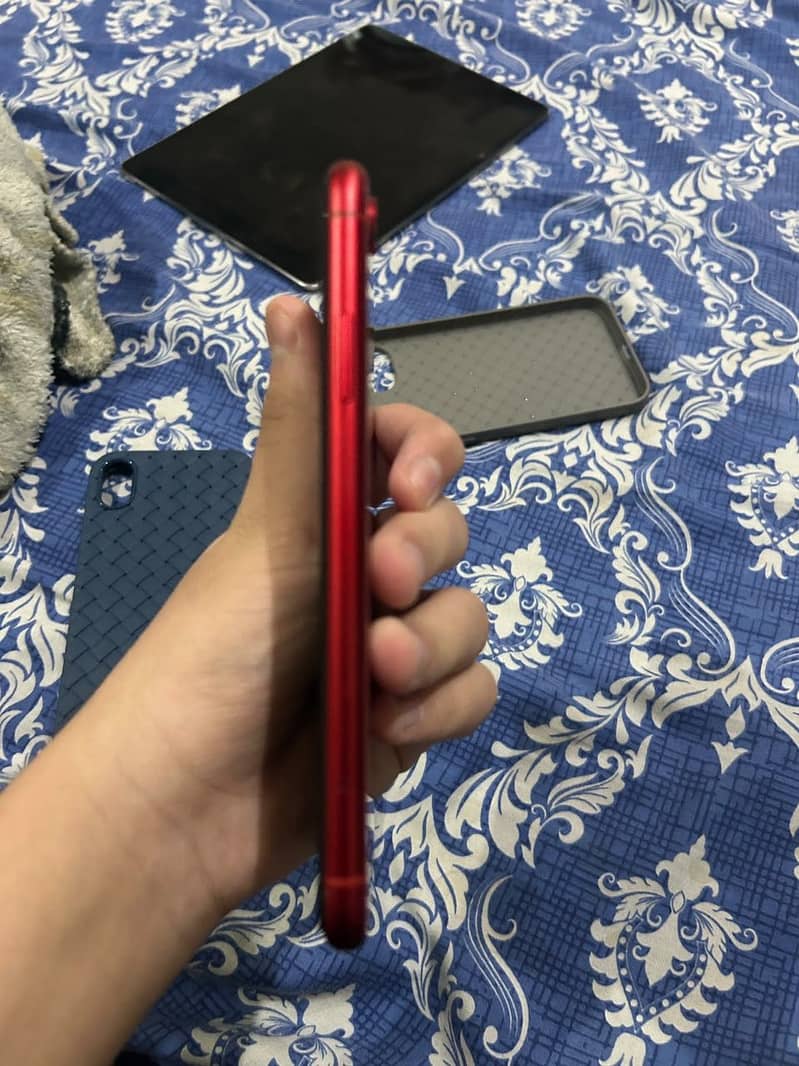Apple iPhone XR 5