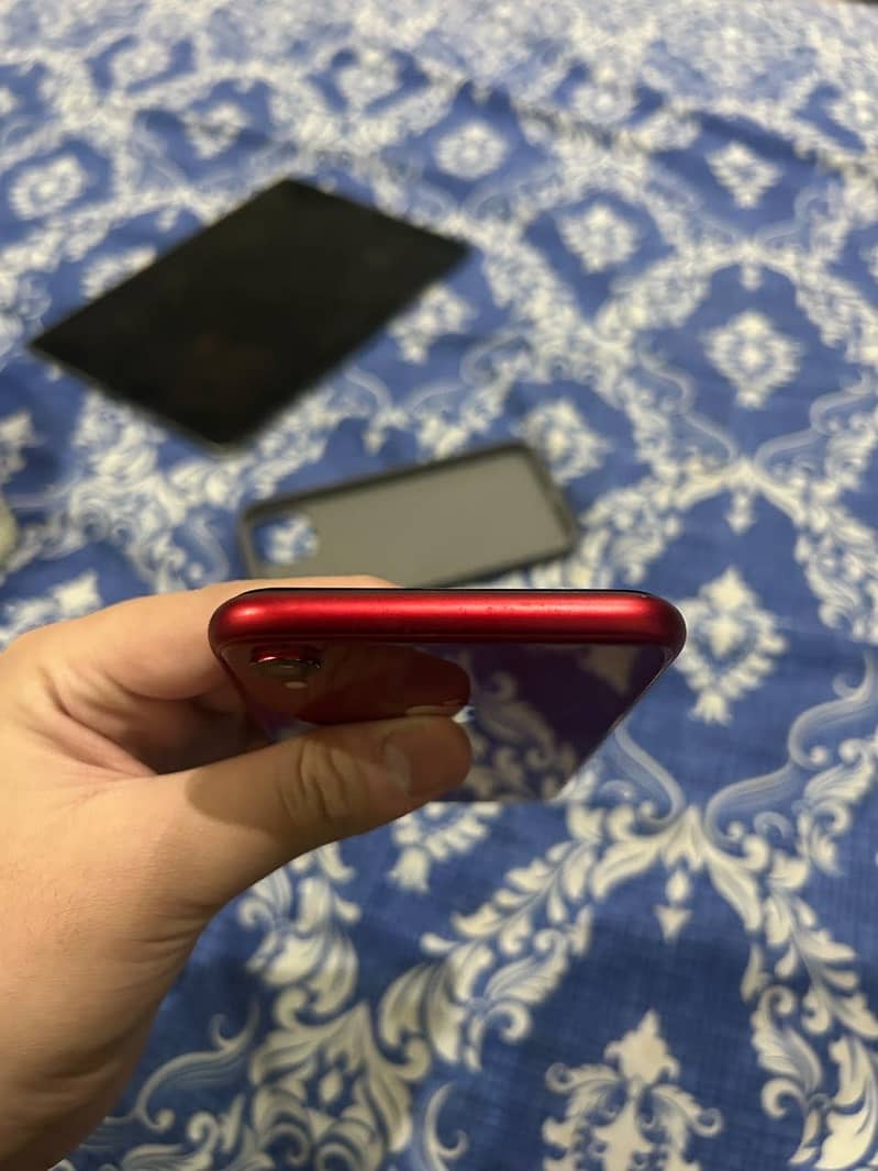 Apple iPhone XR 6
