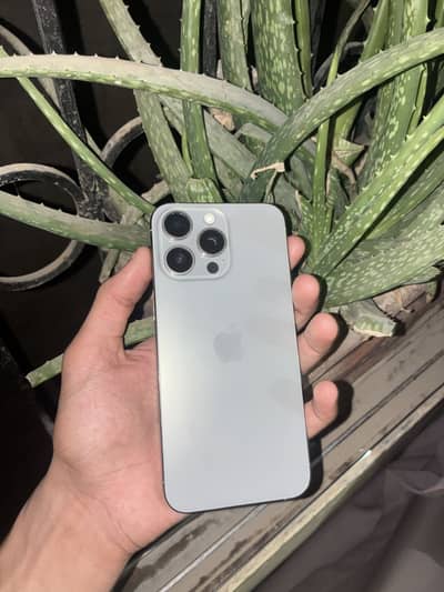 Apple iPhone 15 Pro Max