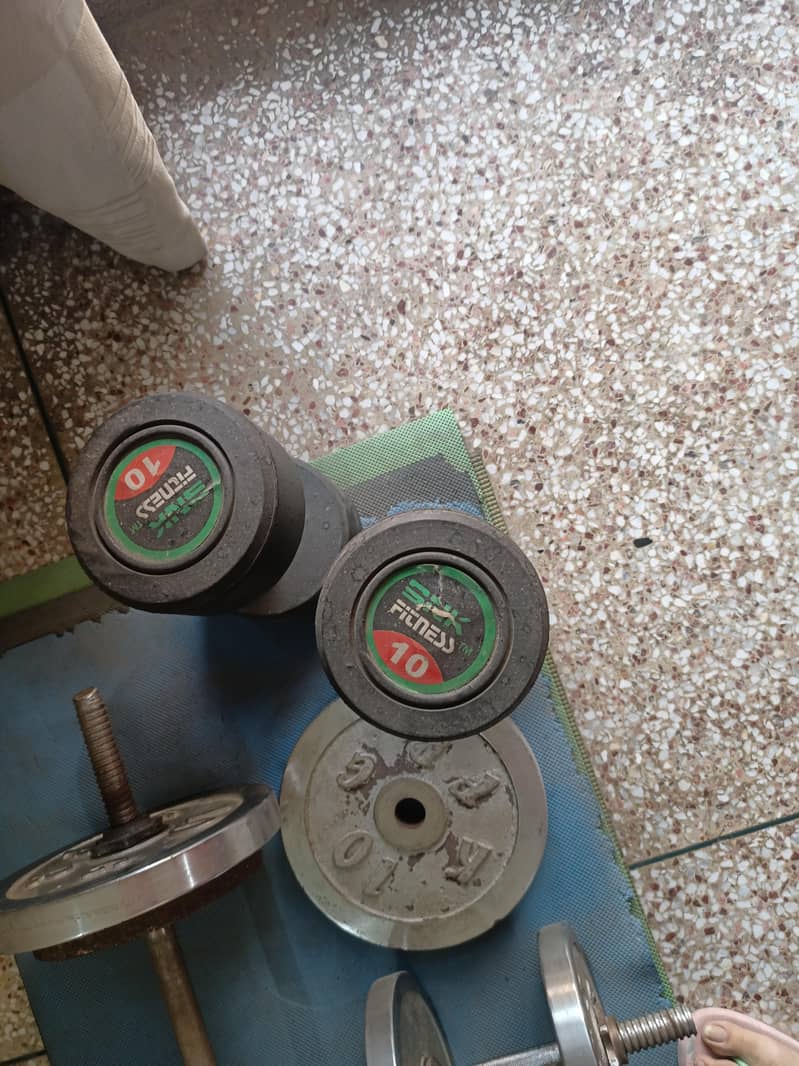 Gym Equipments 0