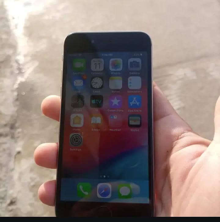Apple iPhone 6 1