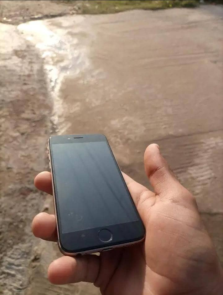 Apple iPhone 6 3