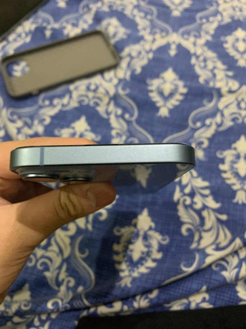 Apple iPhone 14 plus 2