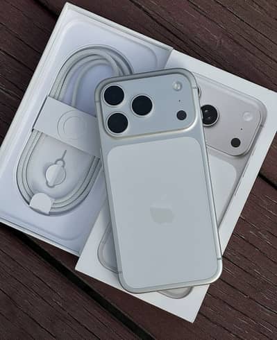 Apple iPhone 17 Pro Max Factory Unlocked