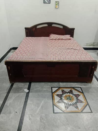 Double bed with matress for sale