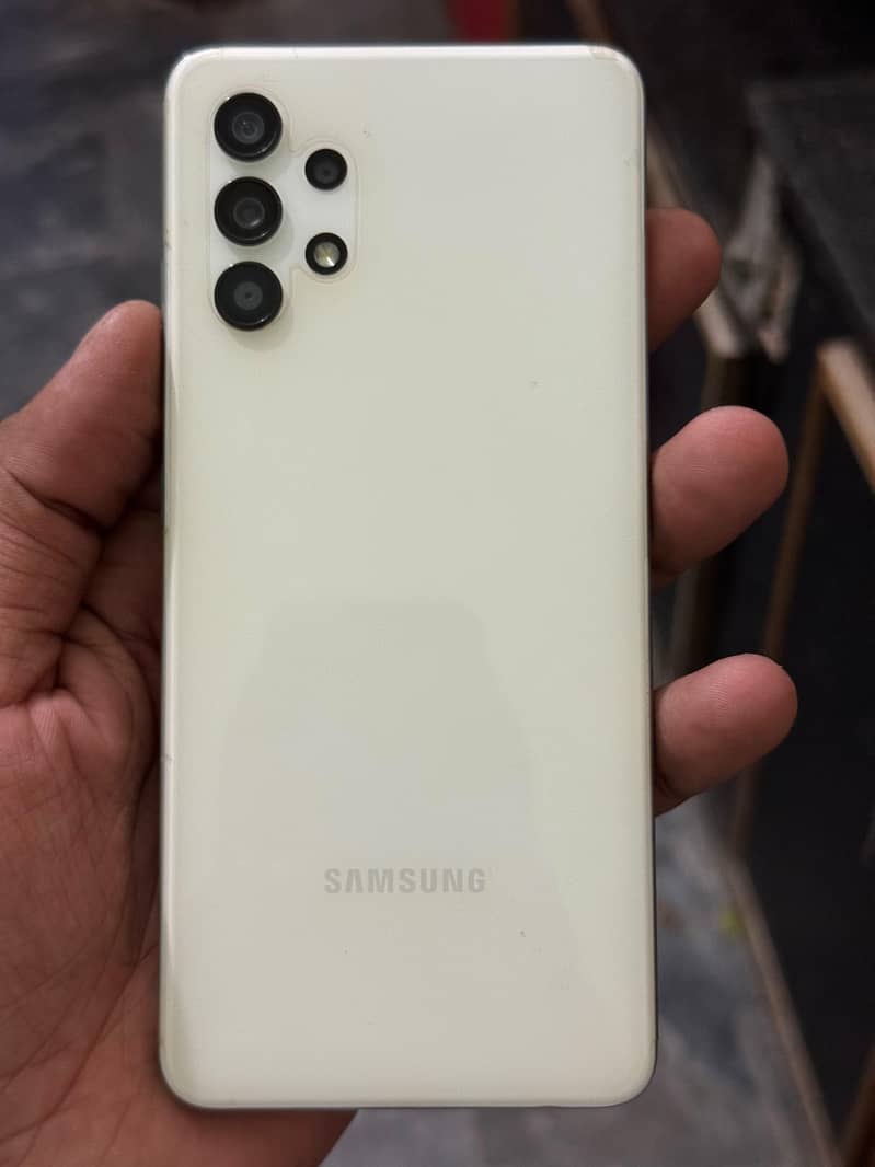 Samsung Mobile A32 0