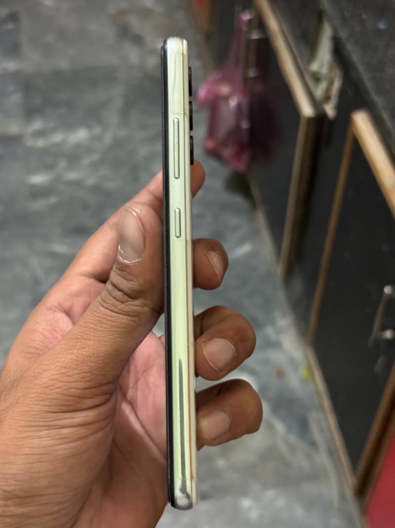 Samsung Mobile A32 1