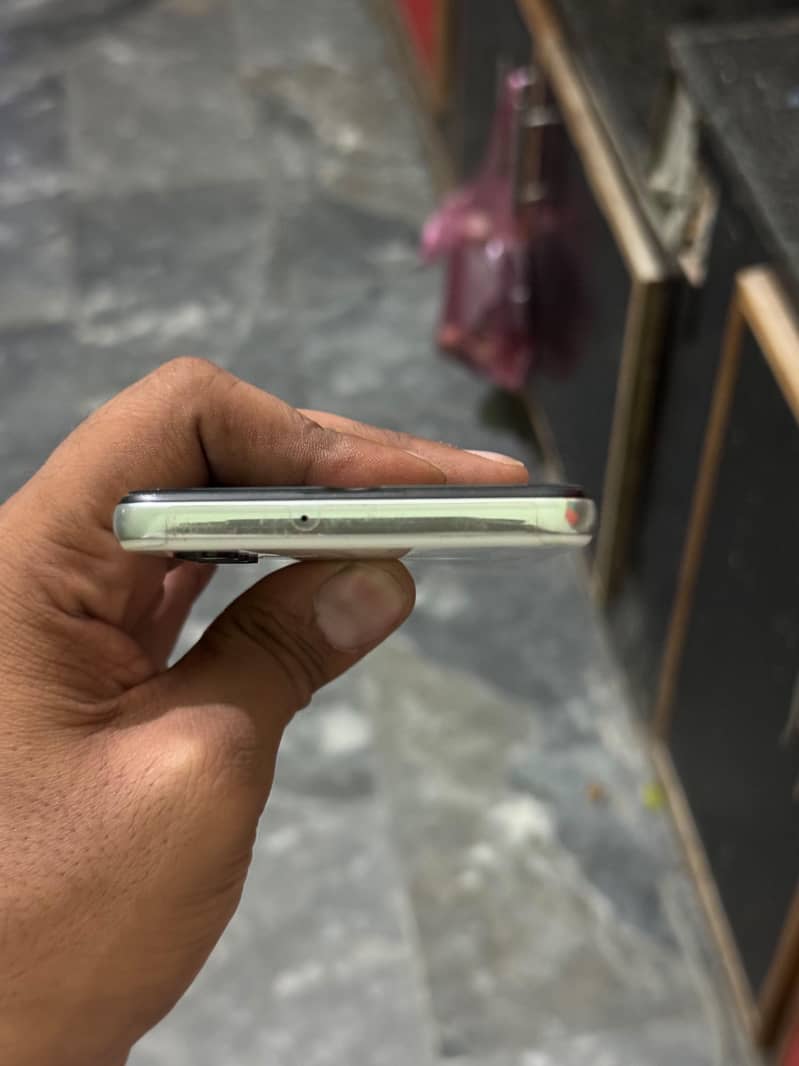 Samsung Mobile A32 3
