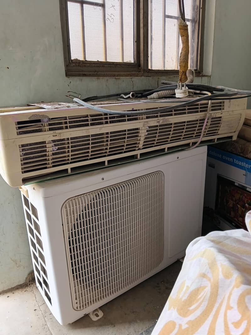 1.5 Ton Orient Split AC 0