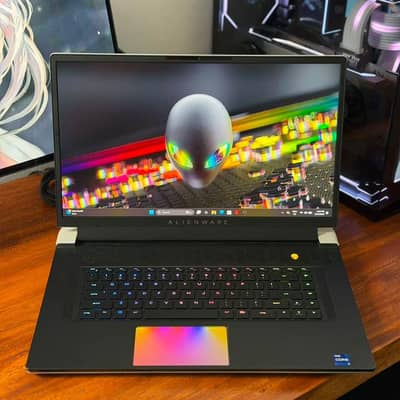 Alienware M17 R2 RTX 3080ti 16gb i9 12900HK DDR5 Ram 64 GB 4tb
