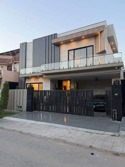 1 Kanal Brand New Ultra Luxurious Designer House For Sale