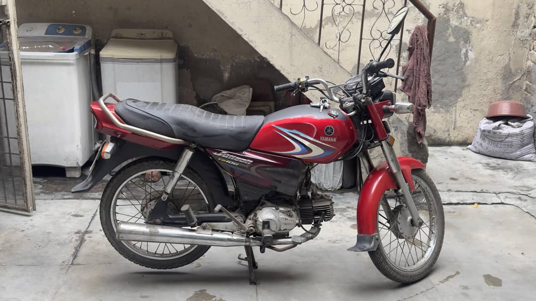 Yamaha Janoon 0