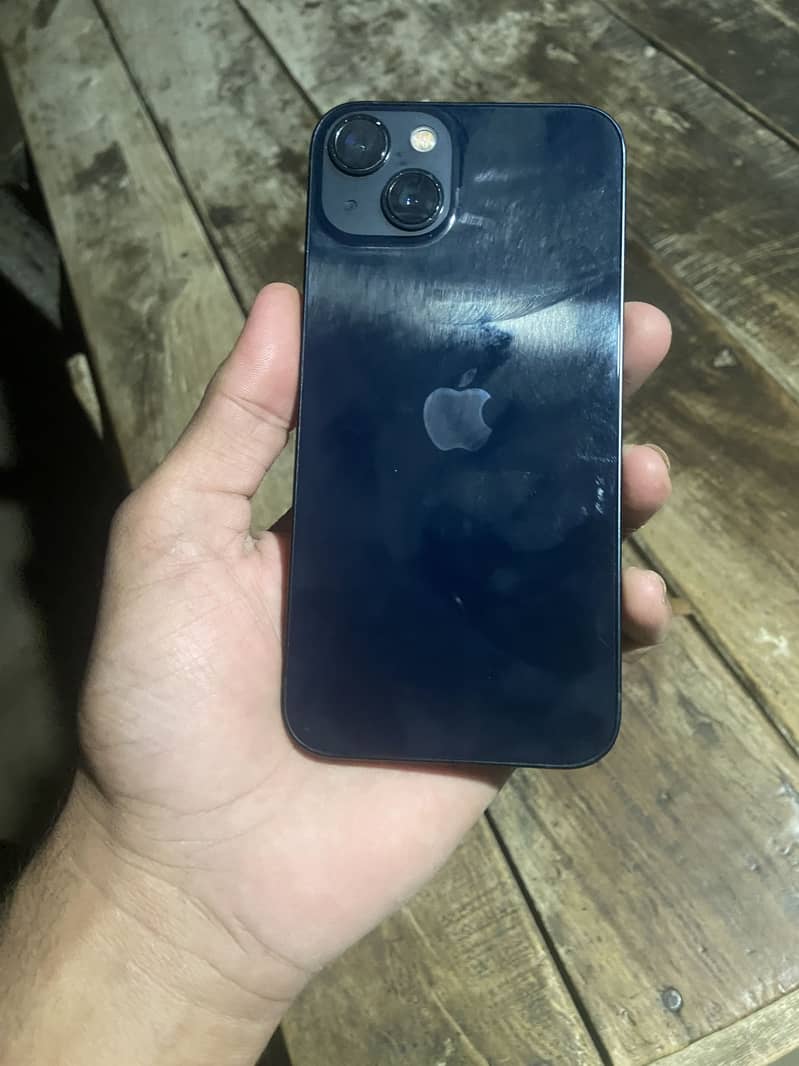 Apple iPhone 13 5