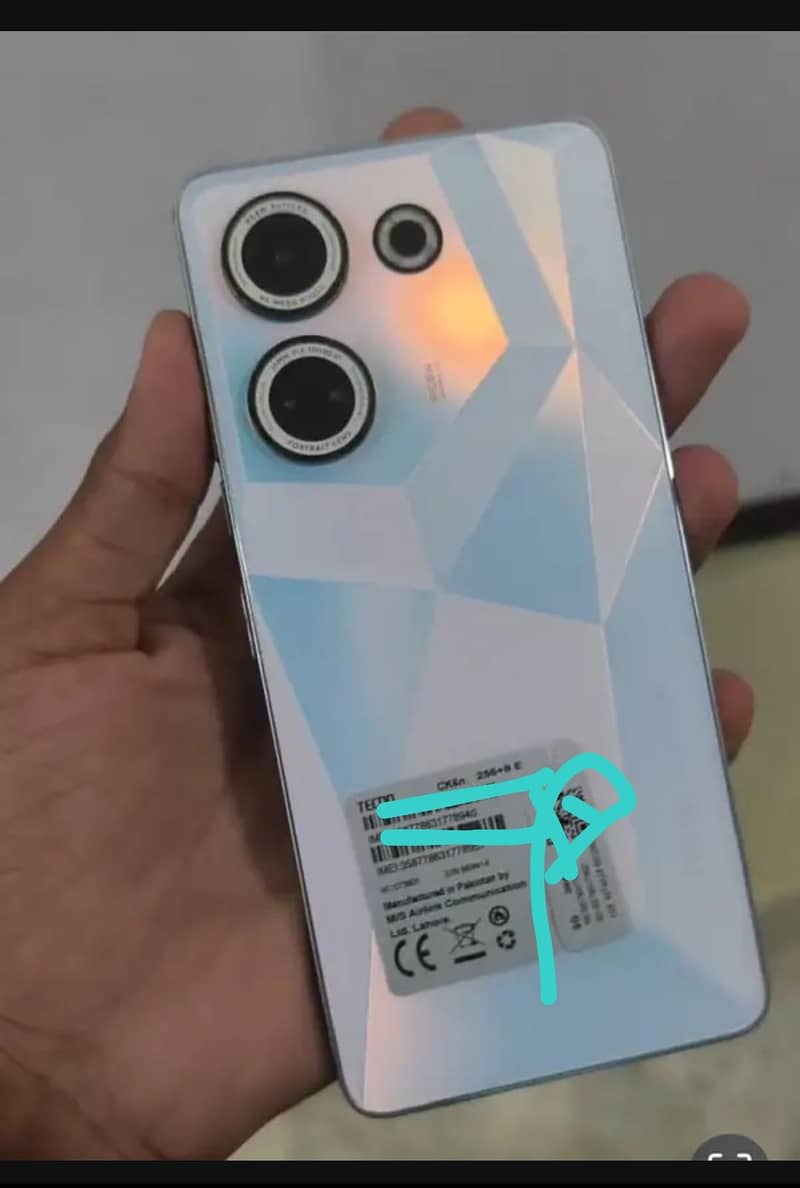 Tecno CAMON 20 0