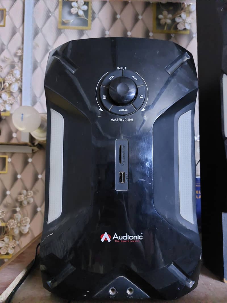 Audionic Rb 106 8inch Subwoofer. . 3