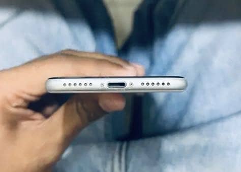 Apple iPhone SE 1