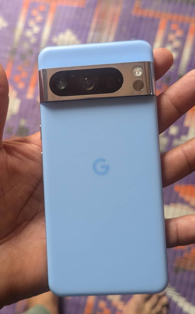 Google Pixel 8 Pro 3