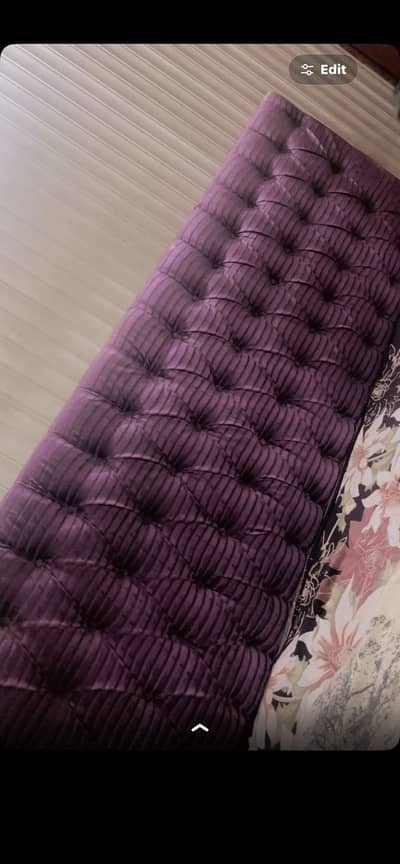 King size bed for sale with metress