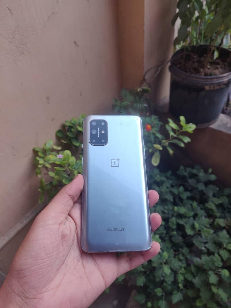 One Plus 8T 1