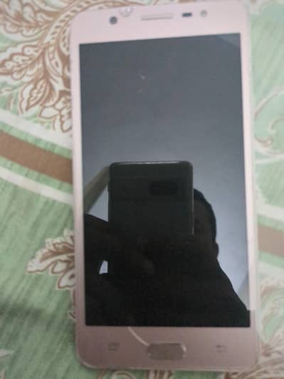 Samsung Mobile J7 Max