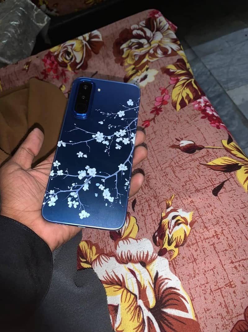 Infinix Hot 70 New Model - Mobile Phones - 1120846171