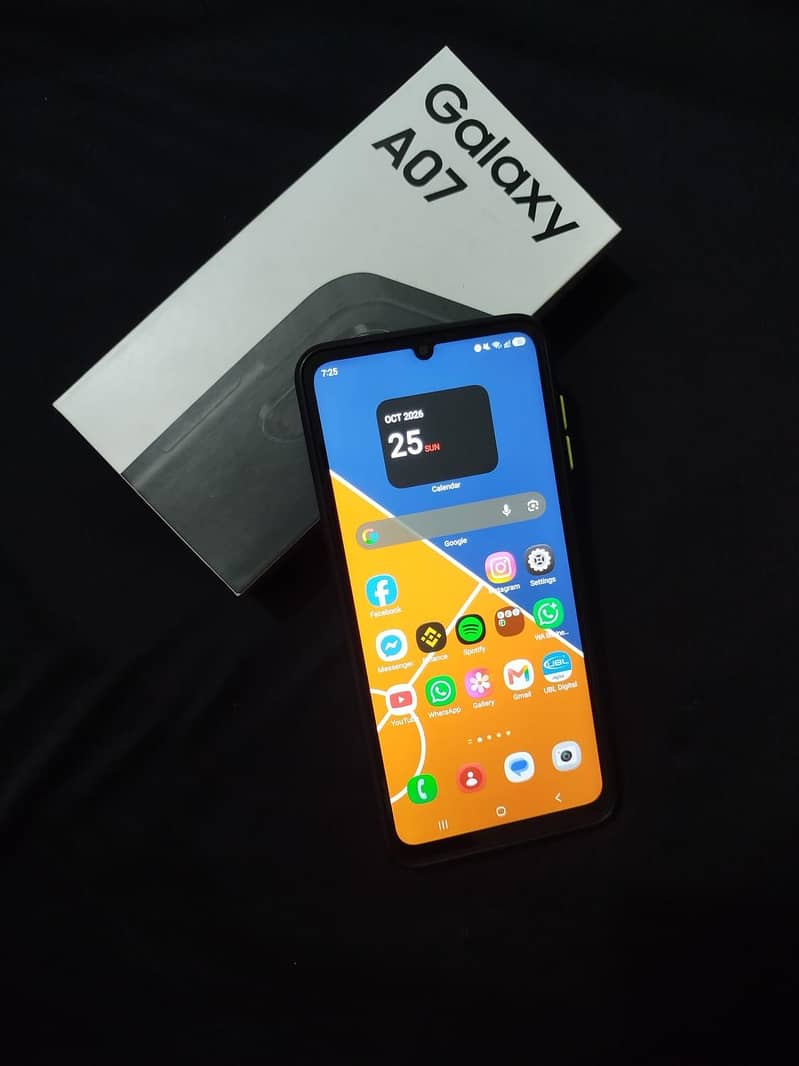 Samsung Mobile A07 3