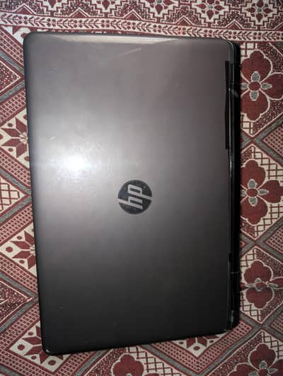 Hp laptop (i3-4005U)
