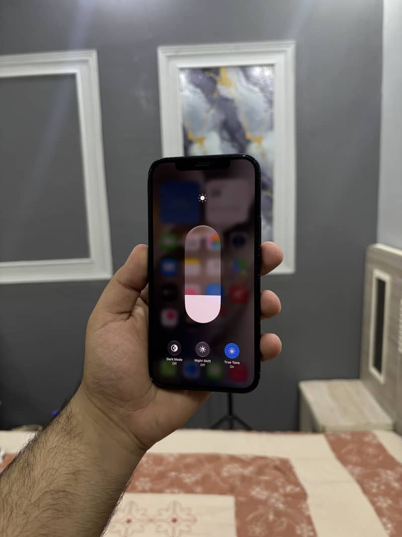 Iphone 12 1